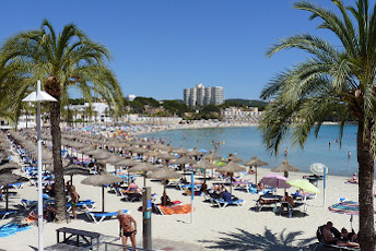 Mallorca: Strand von Paguera